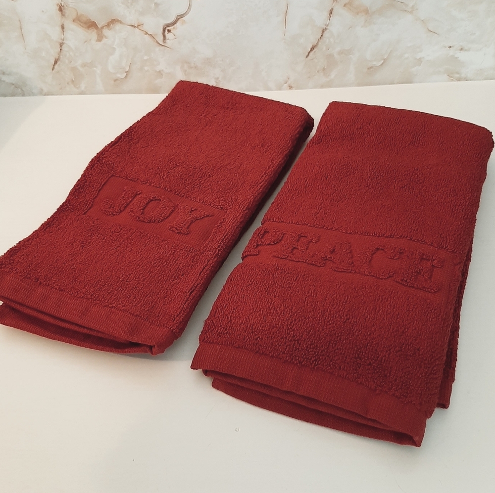 *Pottery Barn Cardinal Red Joy Peace Guest Towels - Set of 2 Towels